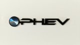 【トヨタ純正】　ブラックエンブレム ［PHEV］